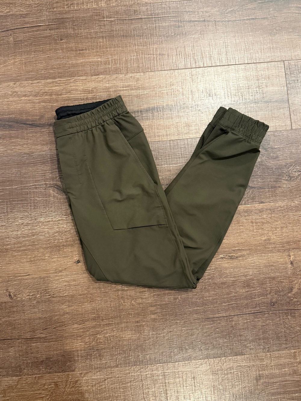 Lululemon | License to Train Jogger *29”